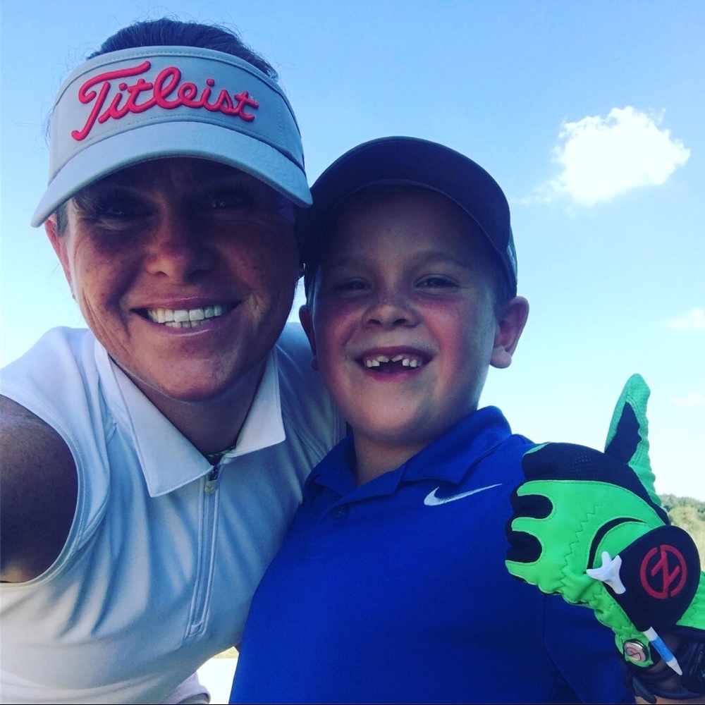 Meet your Posher, Felicia